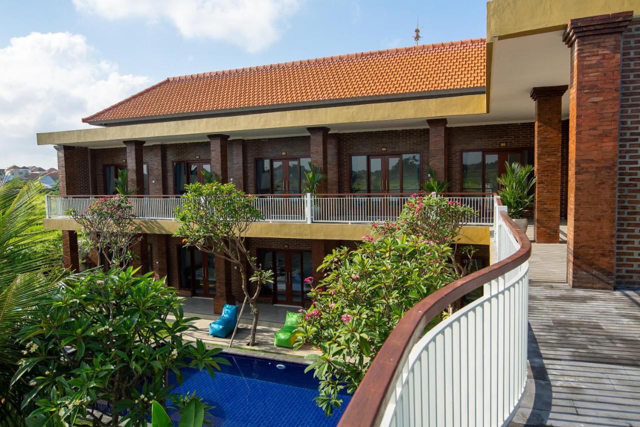 Frangipani House And Spa By Ecommerceloka Чангу Экстерьер фото