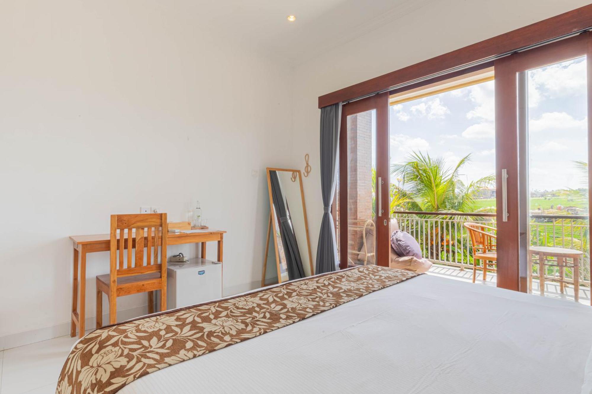 Frangipani House And Spa By Ecommerceloka Чангу Экстерьер фото